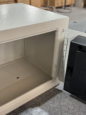 Fingerprint Digital Password Security Safe Box Wall Mounted Anti Theft Box Hidden In The Wardrobe